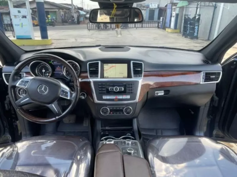 Mercedes-Benz ML 350   - 2013