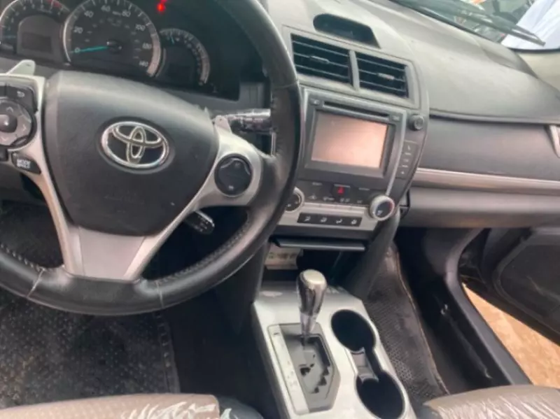 TOYOTA Camry   - 2014