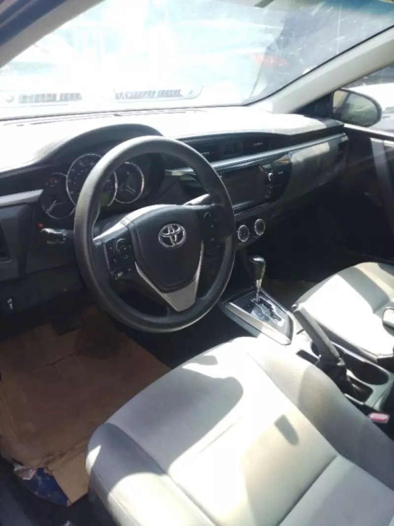 Toyota Corolla   - 2016