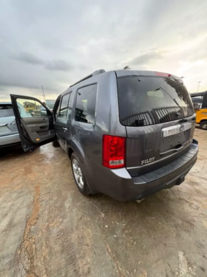 Honda Pilot   - 2015
