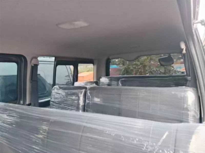 TOYOTA Hiace   - 2015