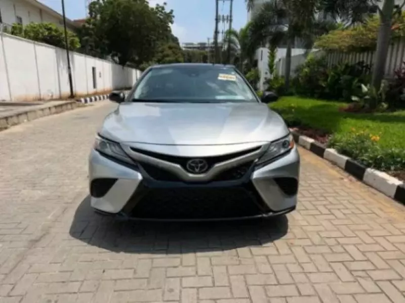 Toyota Camry   - 2020