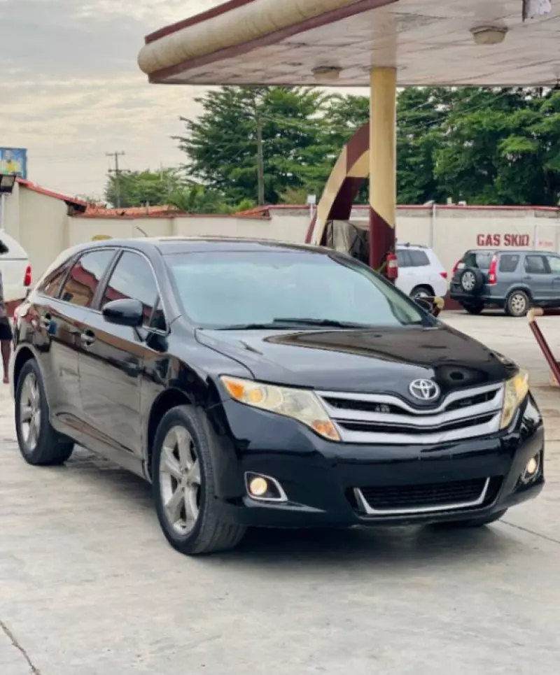 Toyota Venza - 2010
