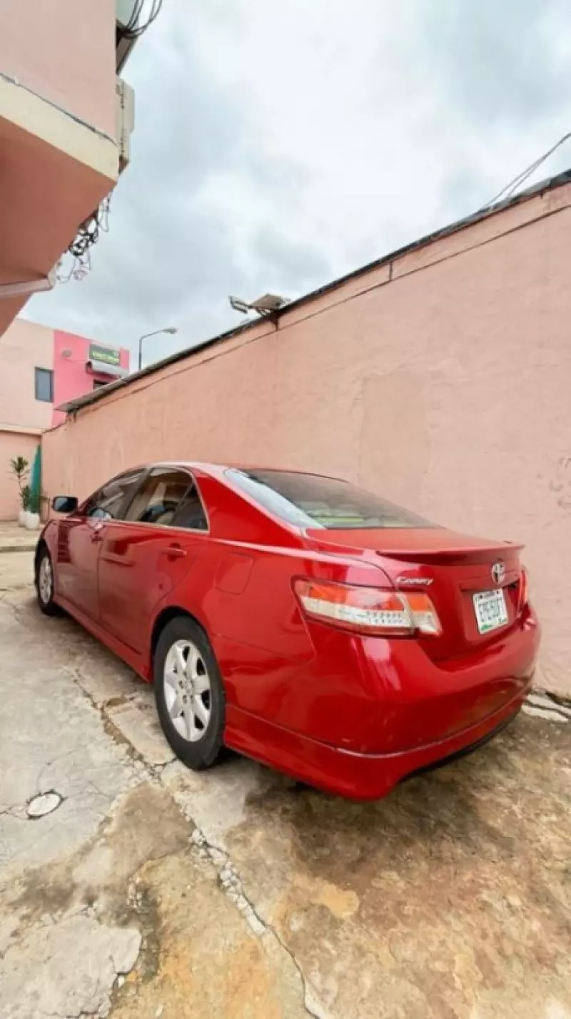 TOYOTA Camry   - 2009