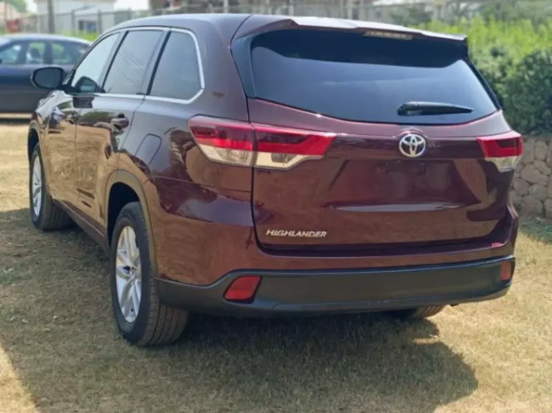 Toyota Highlander - 2017