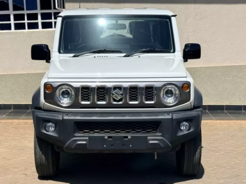 SUZUKI Jimny    - 2025