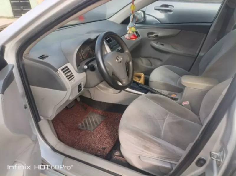 TOYOTA Corolla   - 2009