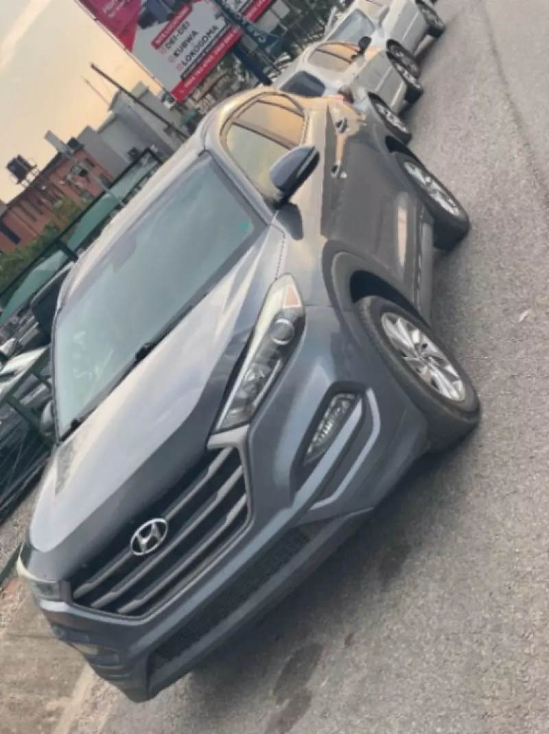 Hyundai Tucson   - 2016