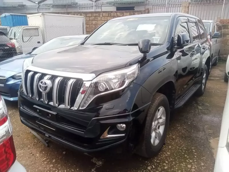 Toyota Landcruiser Prado   - 2015