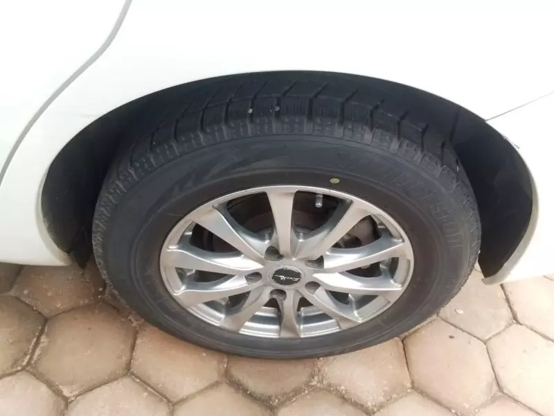 Toyota Auris   - 2010