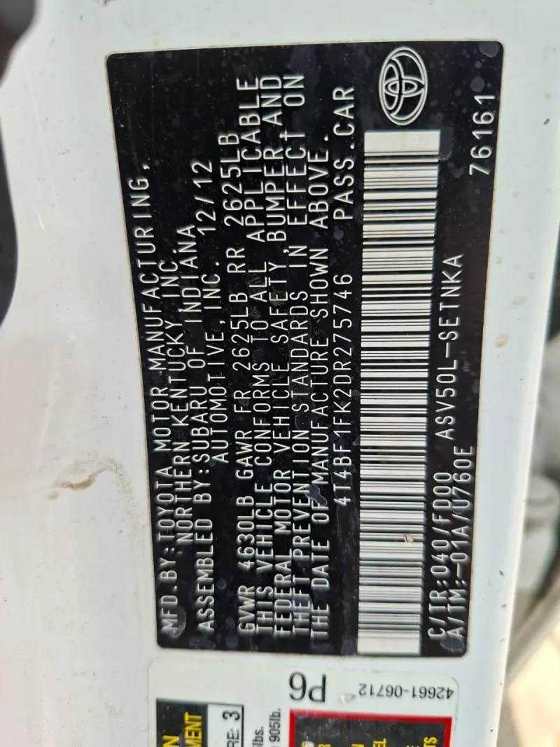 Toyota Camry   - 2013