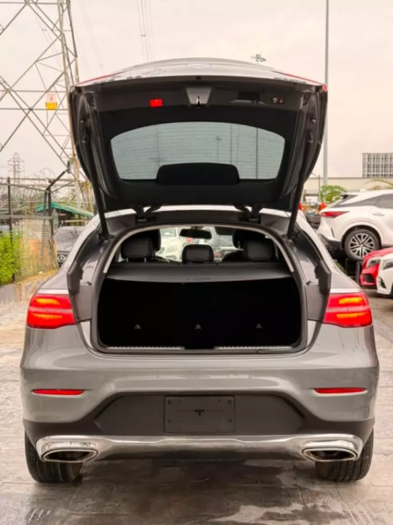 Mercedes-Benz GLC 300   - 2016