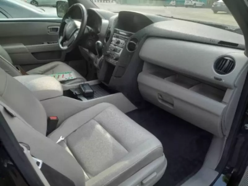 Honda Pilot   - 2012