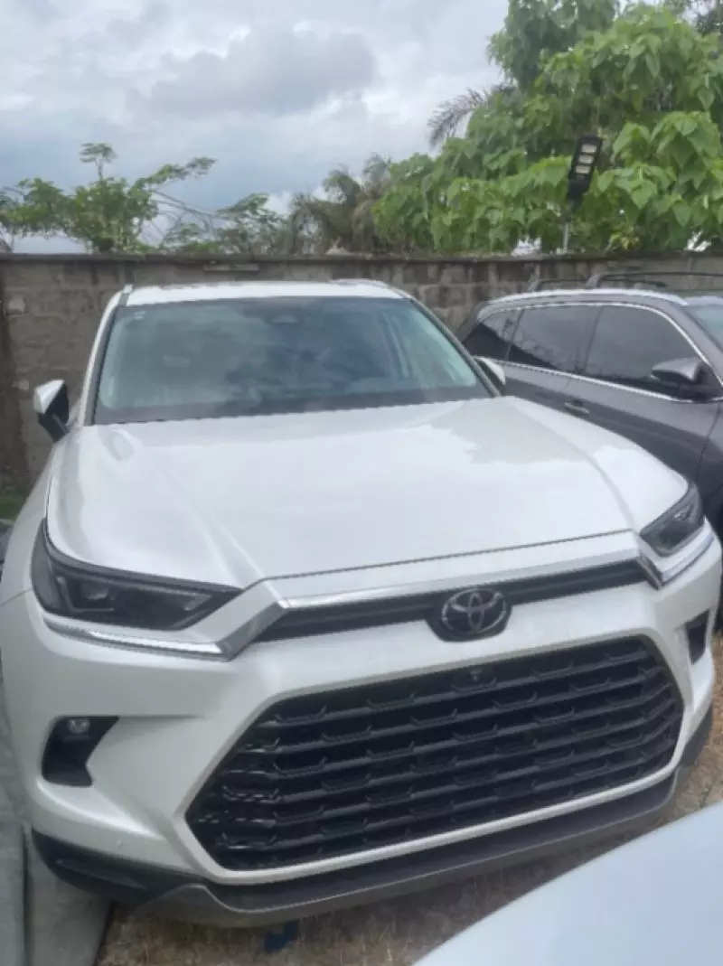 TOYOTA Highlander - 2024