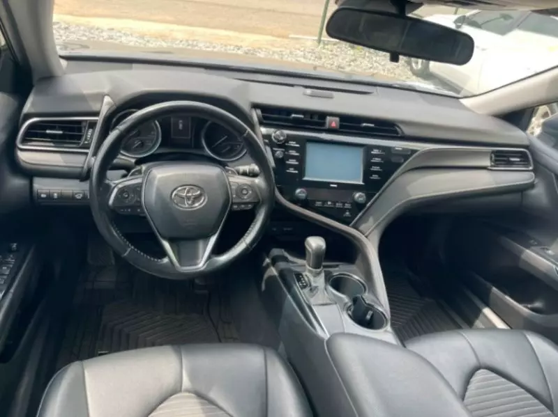 TOYOTA Camry   - 2020