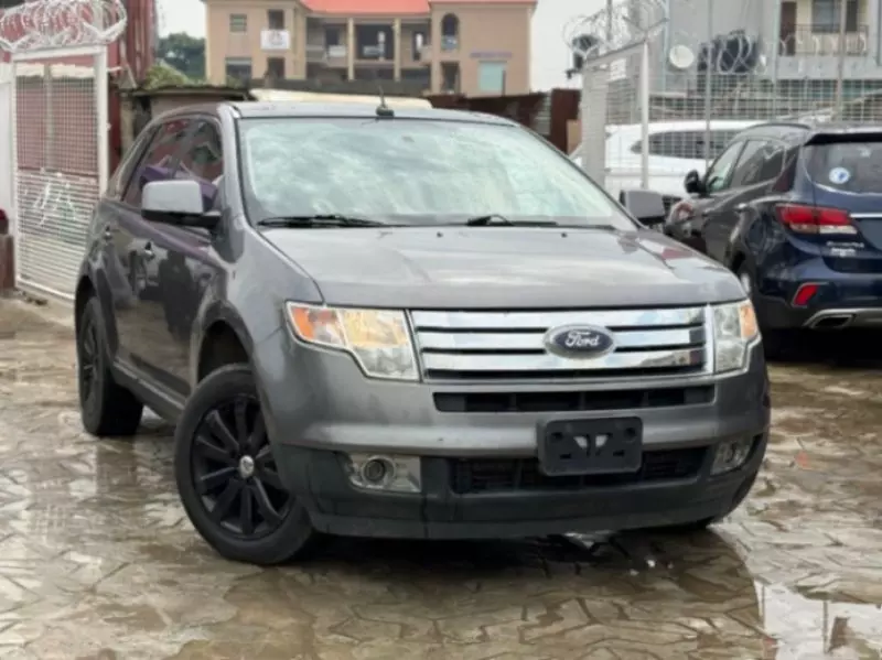 Ford Edge - 2010