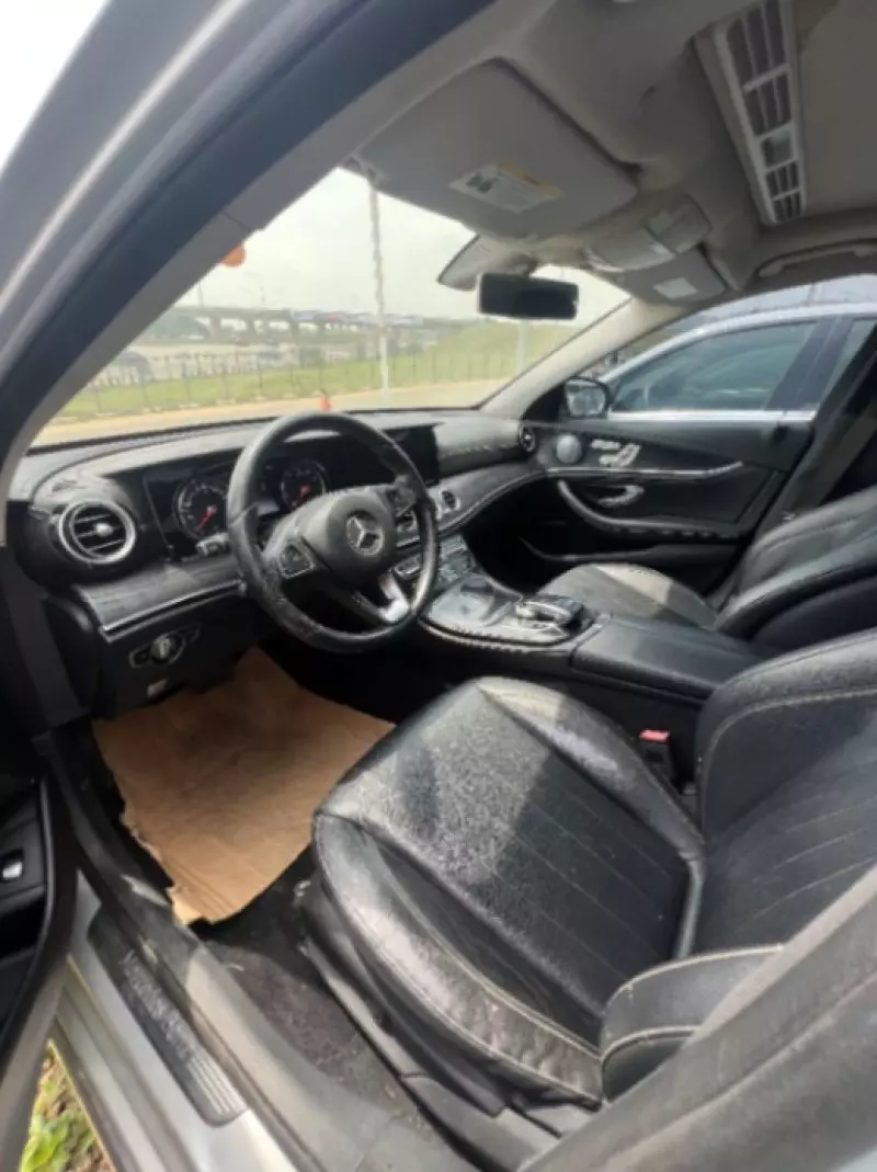 Mercedes-Benz E 300 - 2017