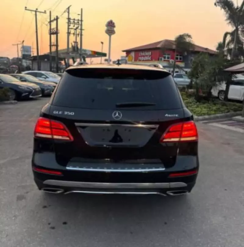 Mercedes-Benz GLE 350   - 2017