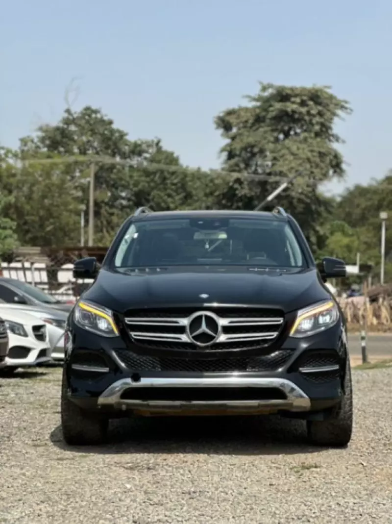 Mercedes-Benz GLE 350   - 2016