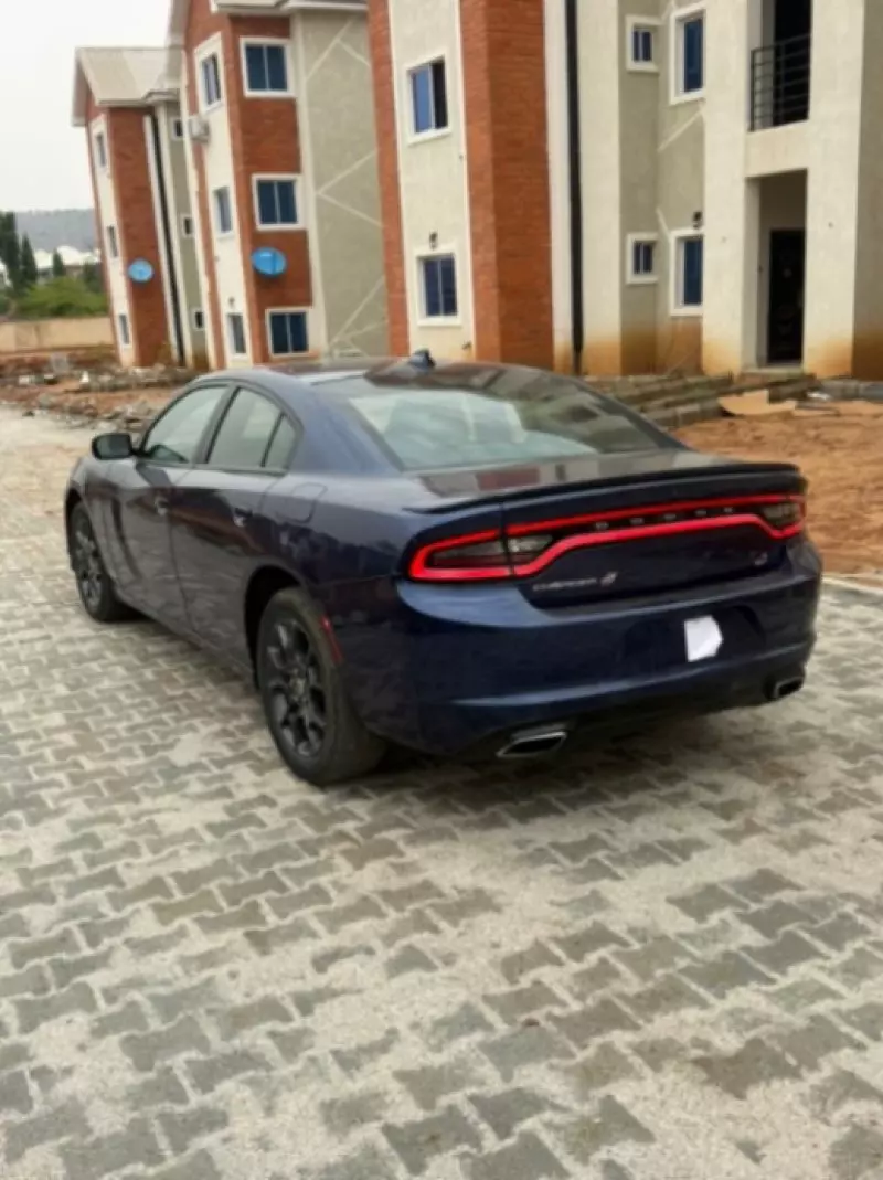 Dodge Charger   - 2018