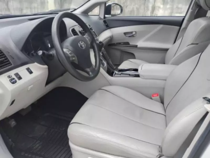 Toyota Venza - 2011