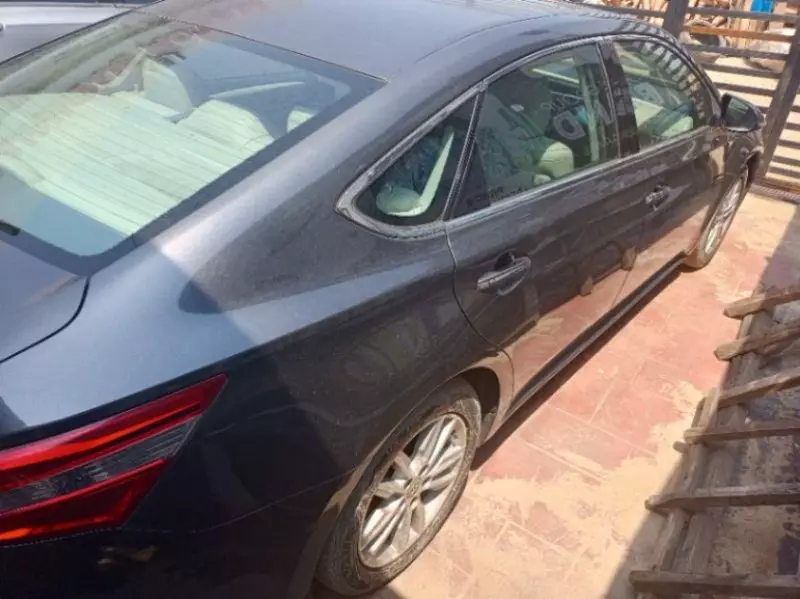 Toyota Avalon - 2013