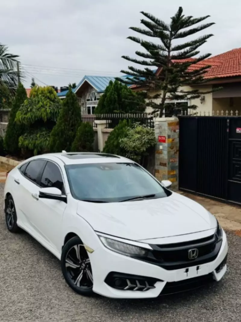 Honda Civic   - 2017