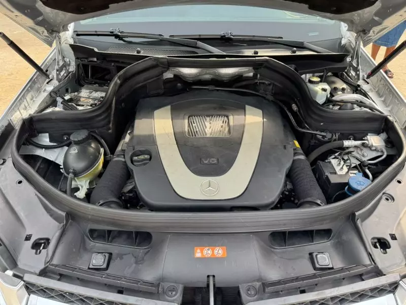 Mercedes-Benz GLK 350   - 2012
