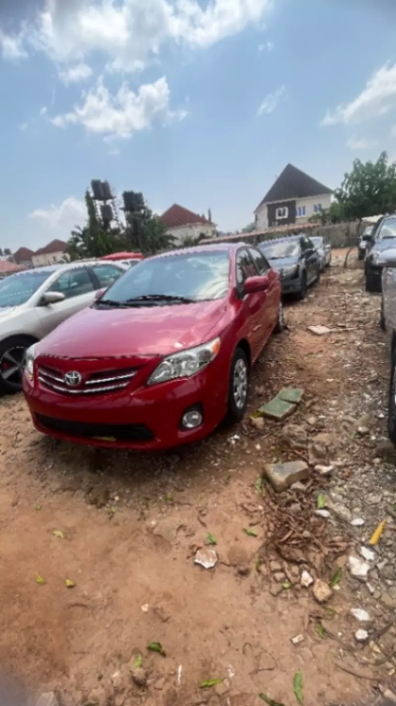 TOYOTA Corolla   - 2011