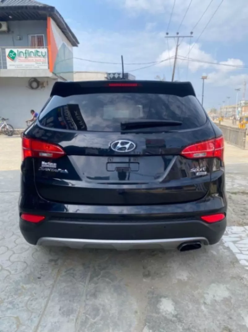 Hyundai Santa Fe Sport   - 2014