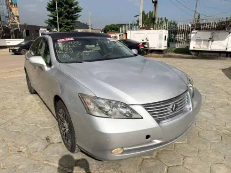 Lexus ES   - 2008