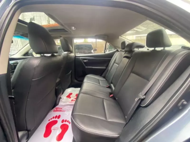 Toyota Highlander   - 2014
