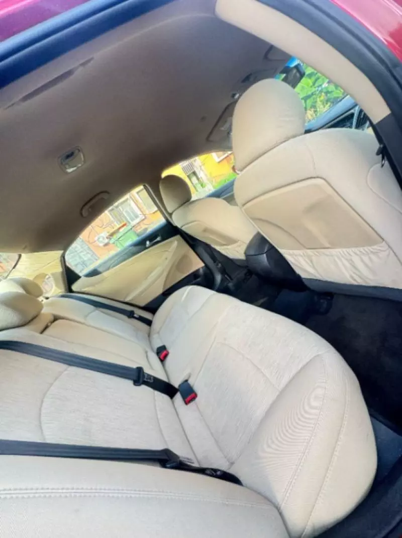 Hyundai Sonata   - 2014