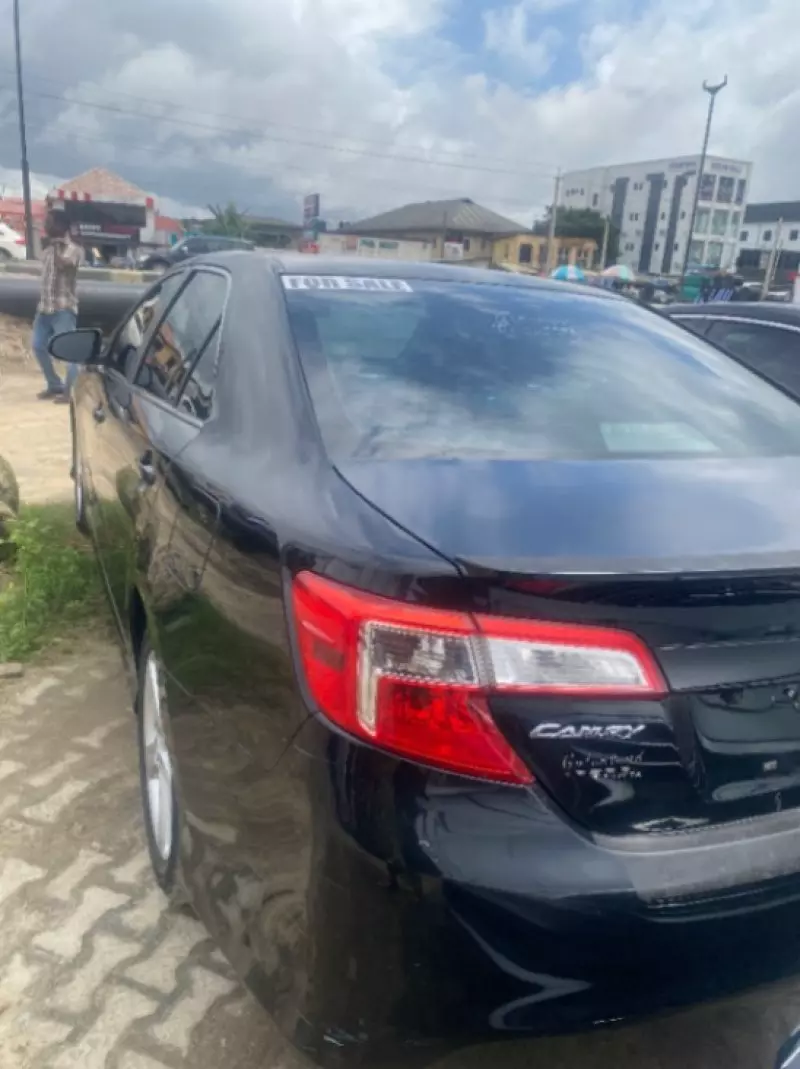 TOYOTA Camry   - 2015