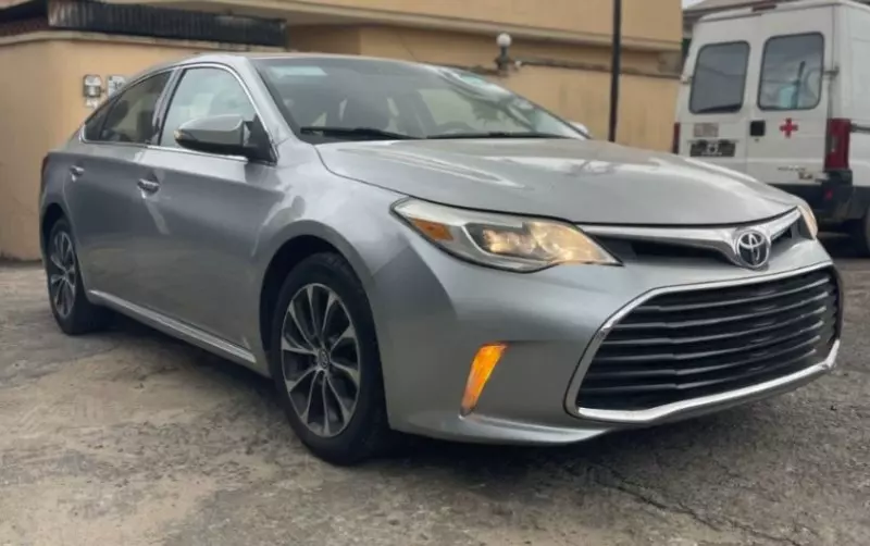 TOYOTA Avalon   - 2016
