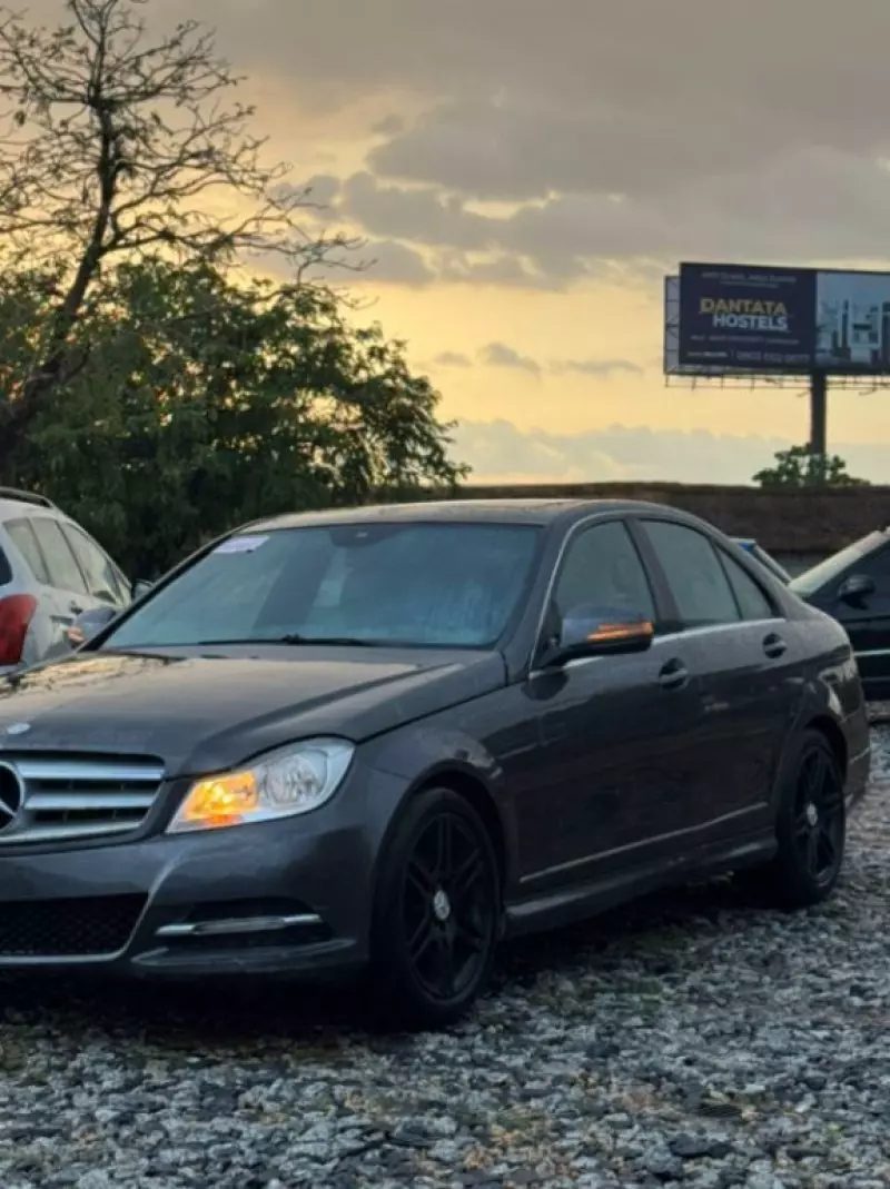 Mercedes-Benz C-Class   - 2008