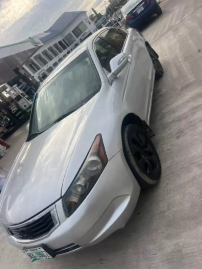 Honda Accord   - 2008