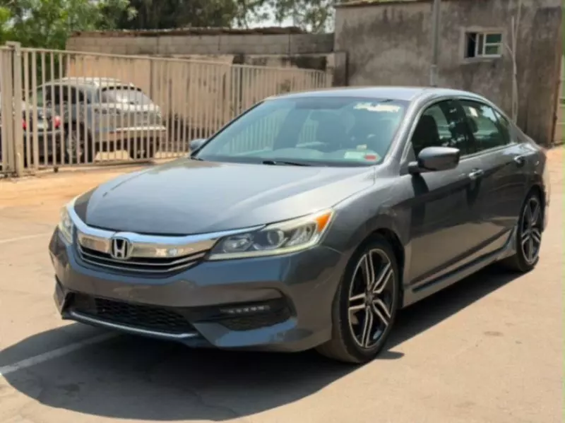 Honda Accord - 2017