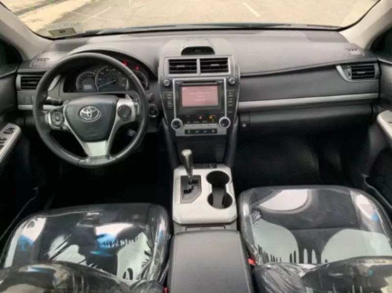Toyota Camry - 2014