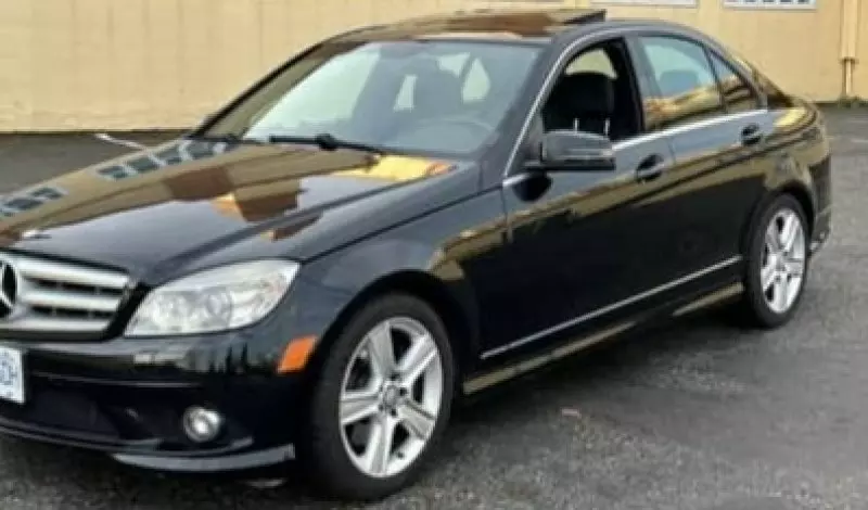 Mercedes-Benz C 300   - 2010