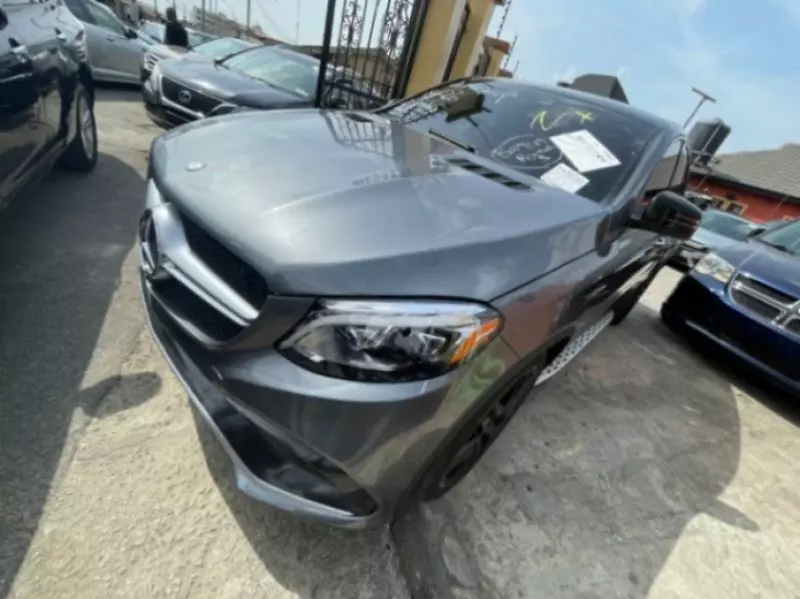 Mercedes-Benz GLE-Class   - 2017