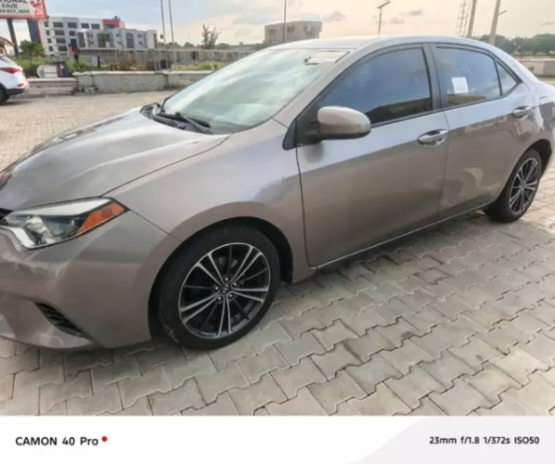TOYOTA Corolla   - 2016