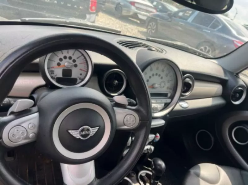 MINI Cooper   - 2009