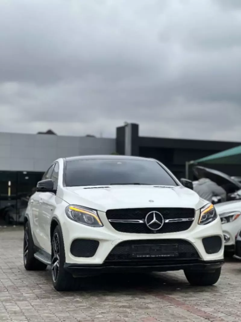 Mercedes-Benz GLE 43 AMG - 2017