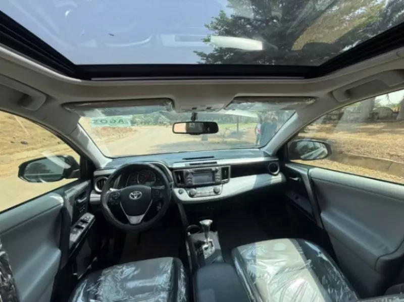 Toyota RAV4   - 2013