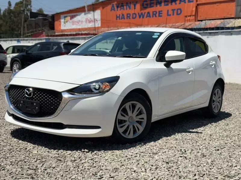 Mazda 2   - 2019