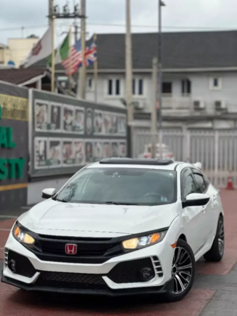 Honda Civic   - 2017