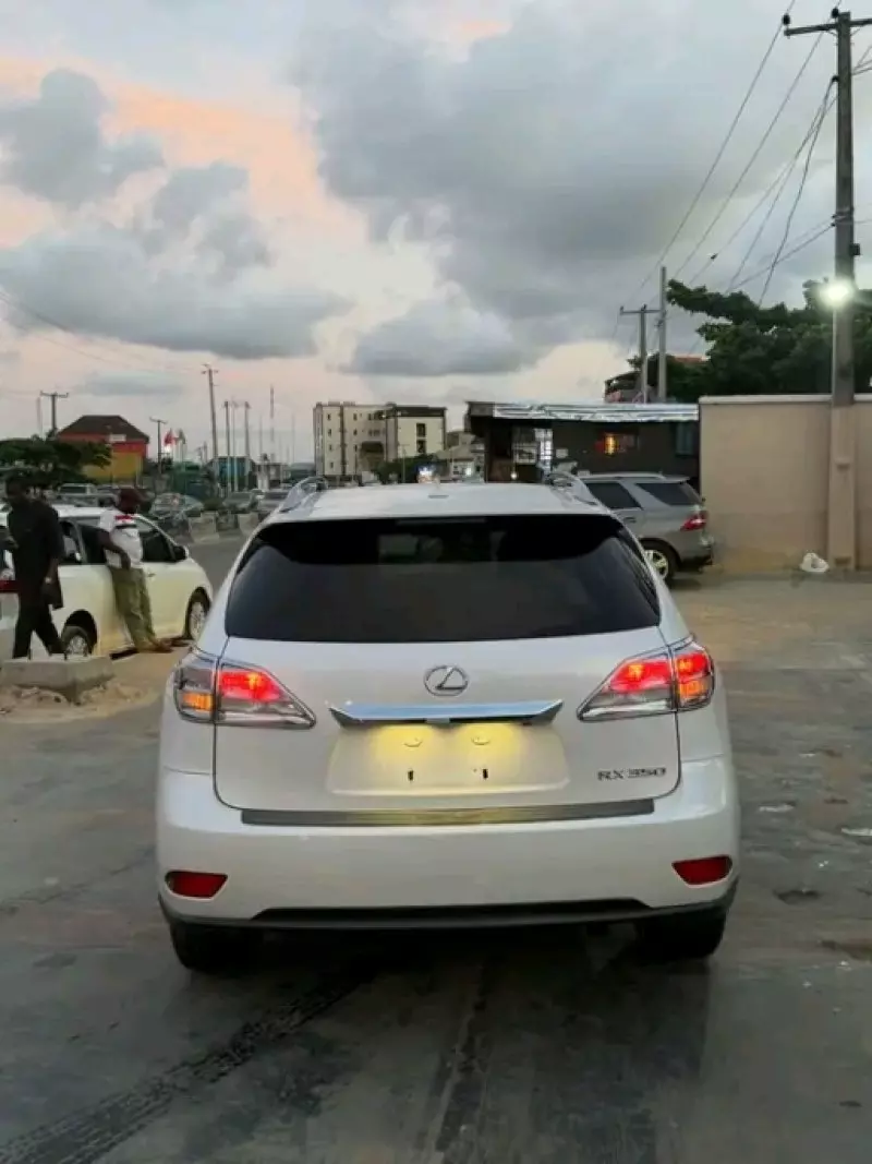 Lexus RX 350   - 2011