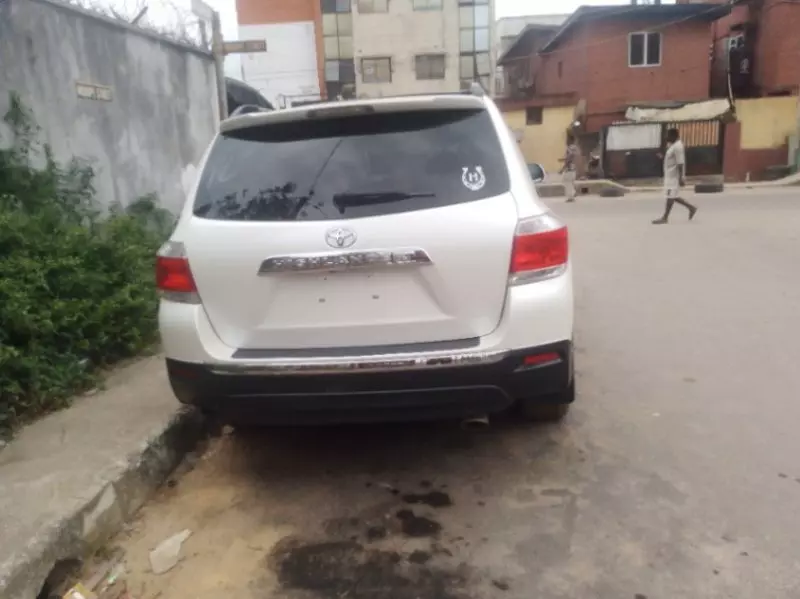 TOYOTA Highlander - 2014