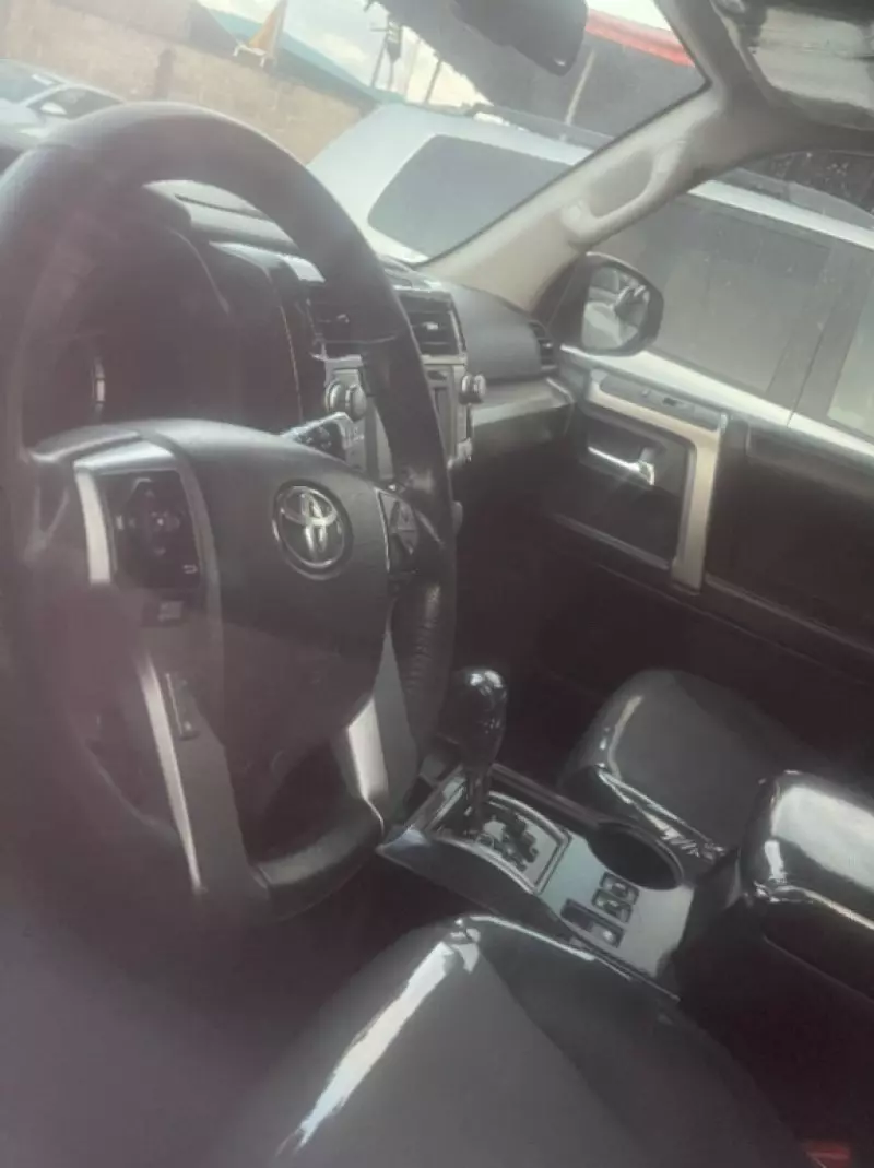 TOYOTA 4Runner   - 2016